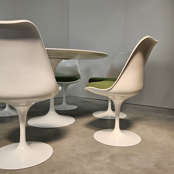 Image 1 of Ensemble de salle à manger Knoll Eero Saarinen restauré