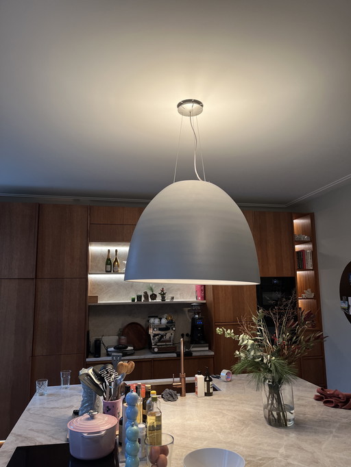 Nur Artemide Lamp L