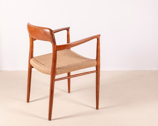 Niels Møller Model 56 in teakhout, jaren 60