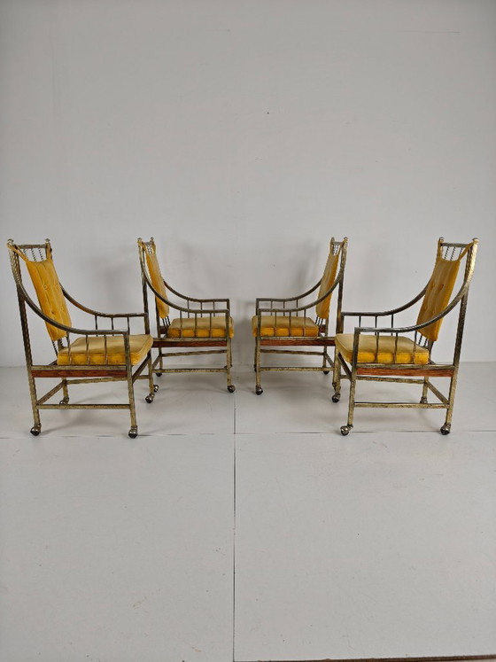 Conjunto único de sillas de comedor y salón de estilo de mediados de siglo – Doradas, fabricadas entre 1940 (photo 11 of 24)