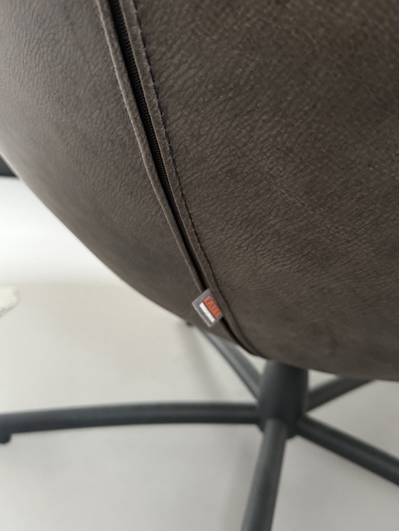 Image 1 of Label van den Berg Poltrona Hidde