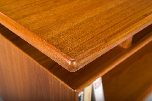 Bureau de direction en teck moderne du milieu du siècle par Heinrich Riestenpatt, 1970