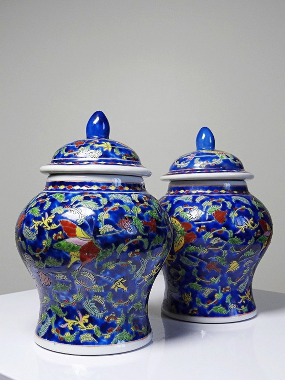 2 Vasi da zenzero cinesi vintage in porcellana smaltata a mano, Chine vintage, Oggetti decorativi, Multicolore (foto 8 di 17)