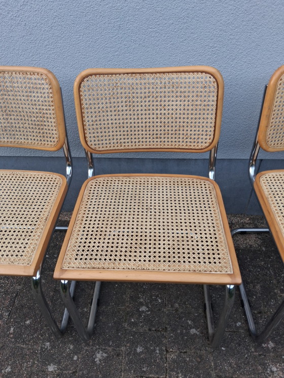 4 Cesca-model stoelen met nieuwe webbing op de zitting – Eetkamerstoelen, Rattan, Wood (photo 4 of 8)