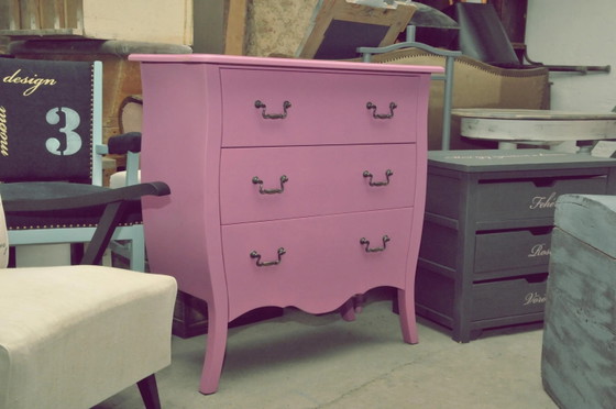 Custom Pink Chest of Drawers, Elegant Design in Any NCS Color, Wood, Metal, Modern (photo 2 of 10)