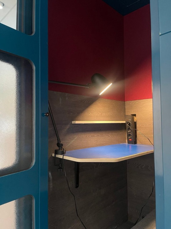 Image 1 of Cabine téléphonique acoustique WeWork+ StudioBricks / Espace de travail modulable - À récupérer à Amsterdam, Pays-Bas