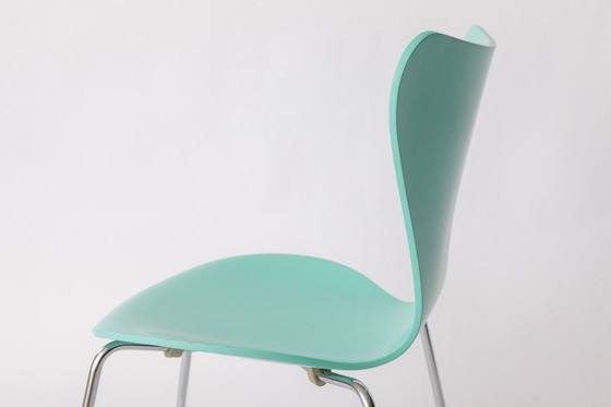 Image 1 of Iconic Series 7 Chair by Arne Jacobsen – Turquoise Lacquer, Original Fritz Hansen