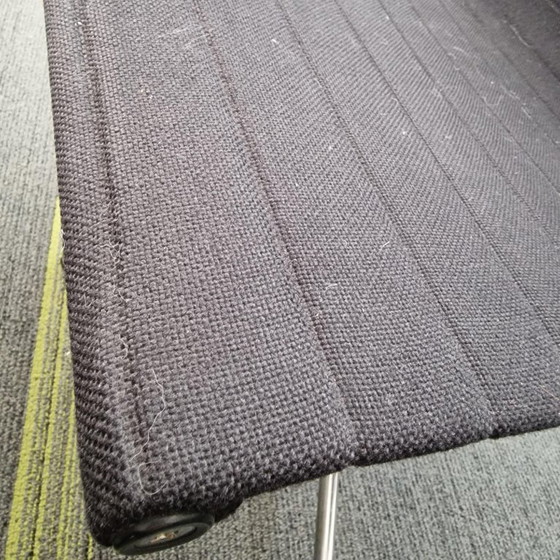 Image 1 of 6 x Eames-Konferenzstuhl