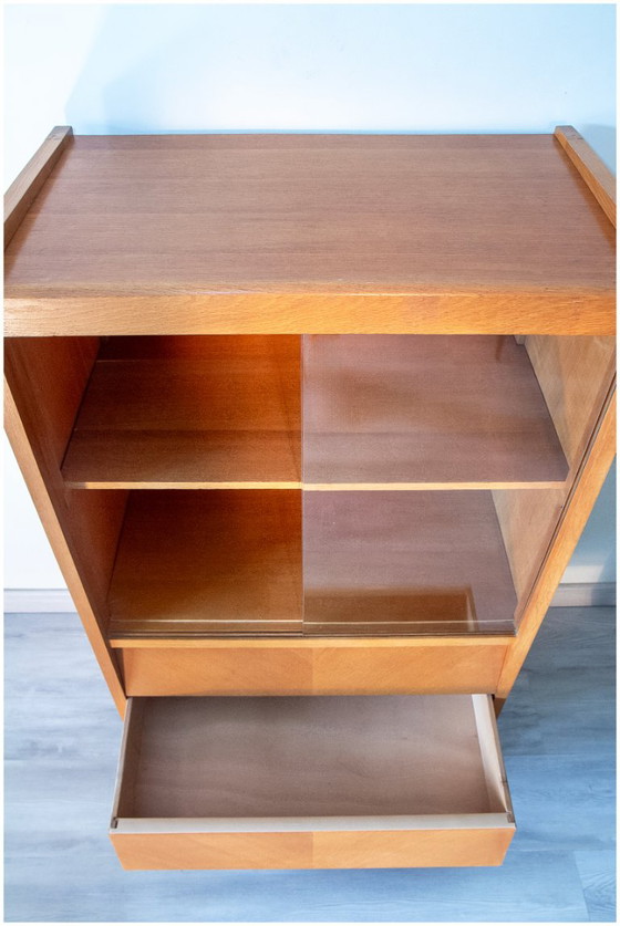 Vetrina e contenitori 1950-60 – Vetrine, Legno (photo 8 of 9)