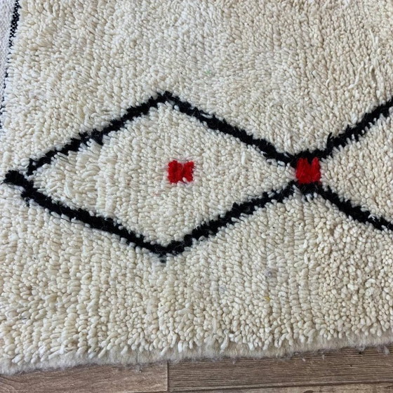 Image 1 of Elegant Beni Ouarain Rug – 100% Wool Handwoven (260×151 cm)