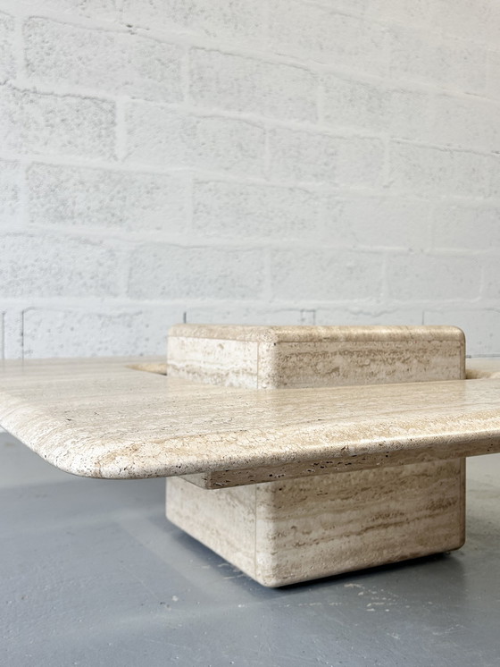 Image 1 of Zeldzame vintage travertijn salontafel