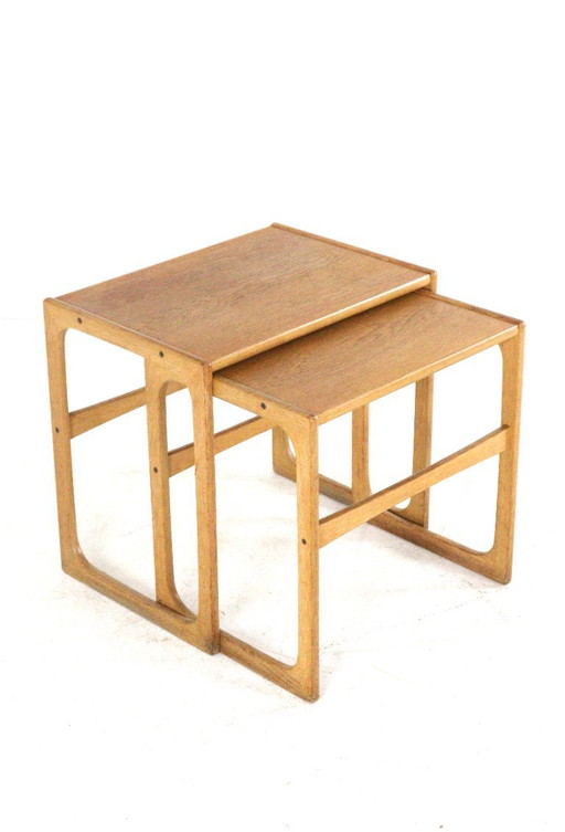 Set di 2 tavolini impilabili vintage in rovere, stile danese Mimiset – bijzettafels, Wood