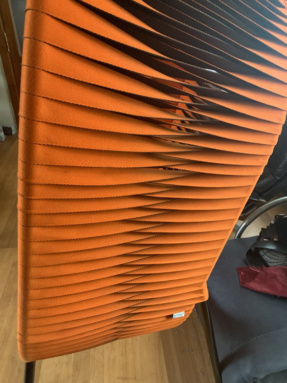 Image 1 of Capsule Chair Set Van 2