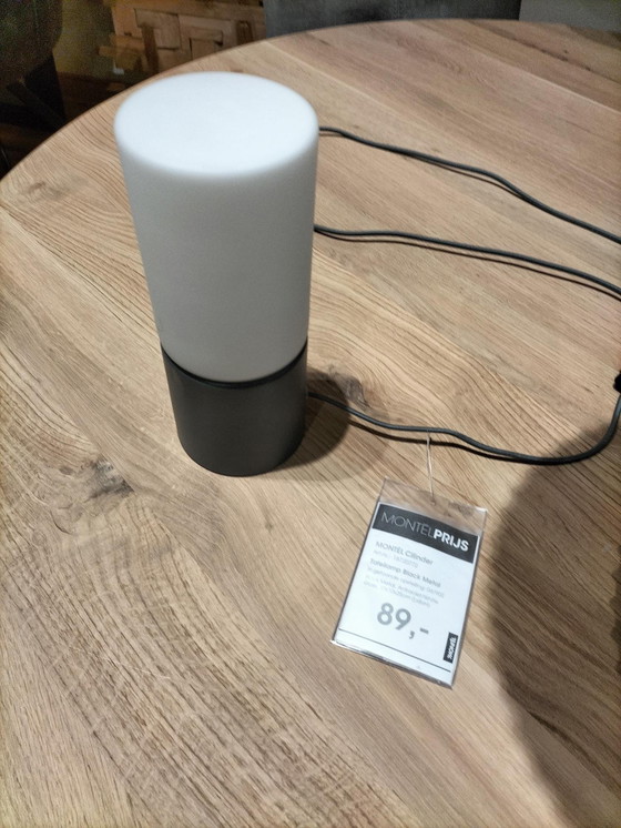 Image 1 of Lampe de table cylindrique Montel