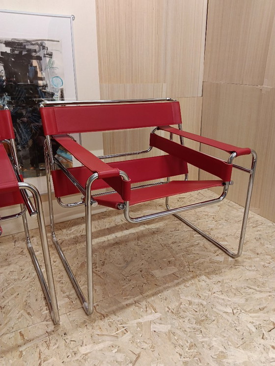 Image 1 of KNOLL Studio Set van 2 WASSILY B3 fauteuils (NIEUW) in rood leer
