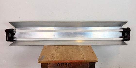 Image 1 of Industriële grijze buislamp van Elektrosvit, jaren 70