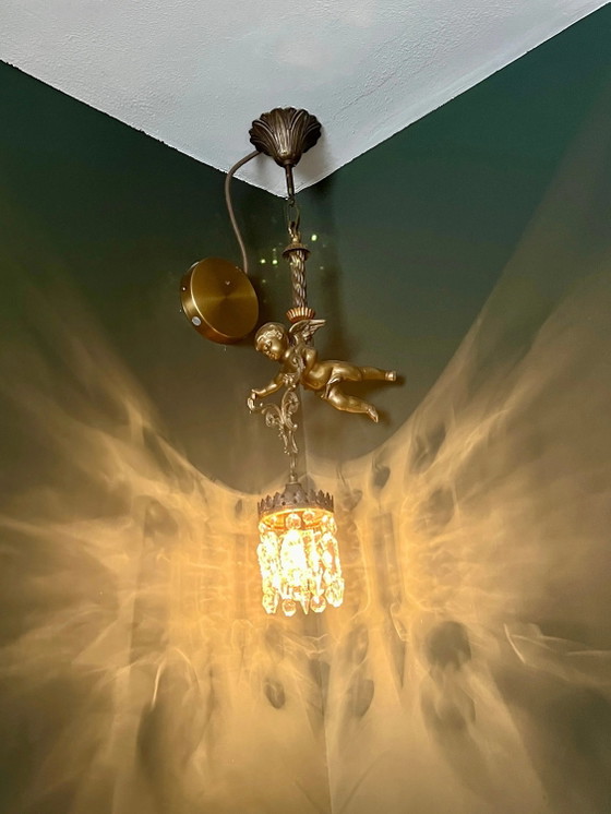 Originele Art Nouveau Lamp met vliegende bronzen cherubijn en kristalglas, circa 1915. Vintage Bronzen Engel (photo 2 of 10)
