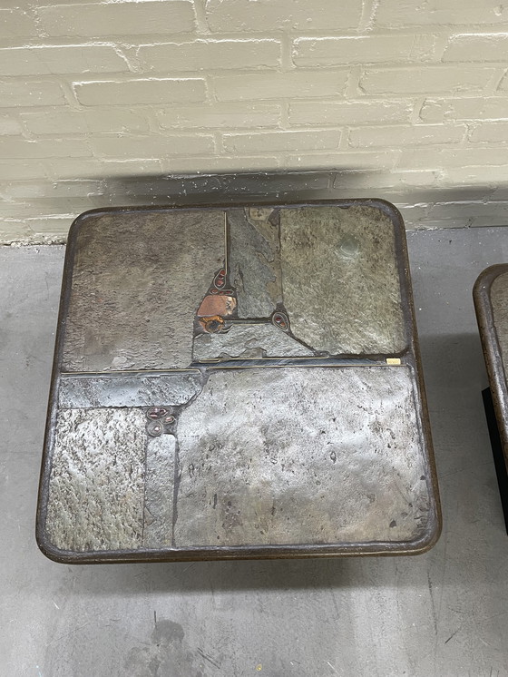 Image 1 of 2 tables d'appoint en pierre naturelle, Paul Kingma