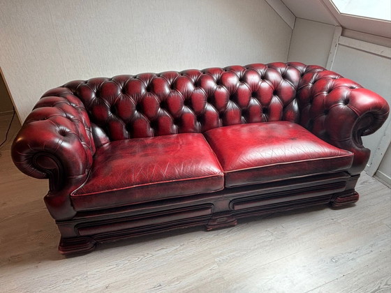 Image 1 of Prachtige bank in chesterfield stijl