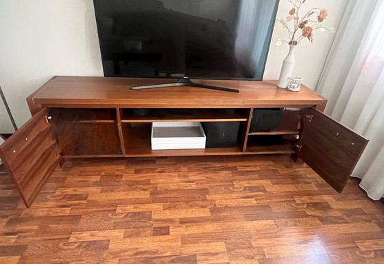 Image 1 of Mobile TV - Noce tinto