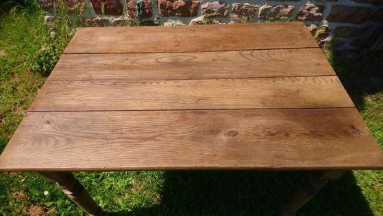 Tavolo in rovere con gambe tornite – Tavoli da pranzo (photo 14 of 14)