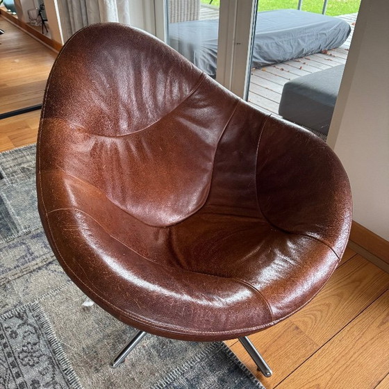 Image 1 of Hidde-Sessel (Label Van den Berg), drehbar auf Stahlgestell.