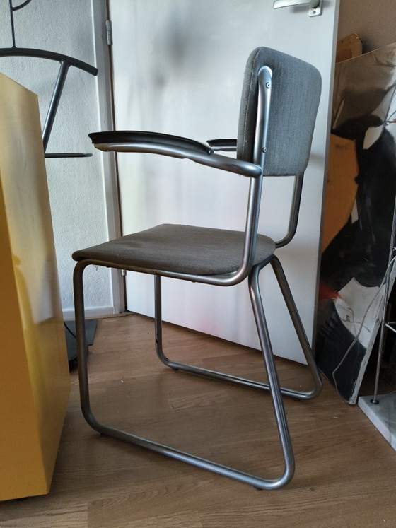 Image 1 of Vintage design Gispen stijl buisframe stoel