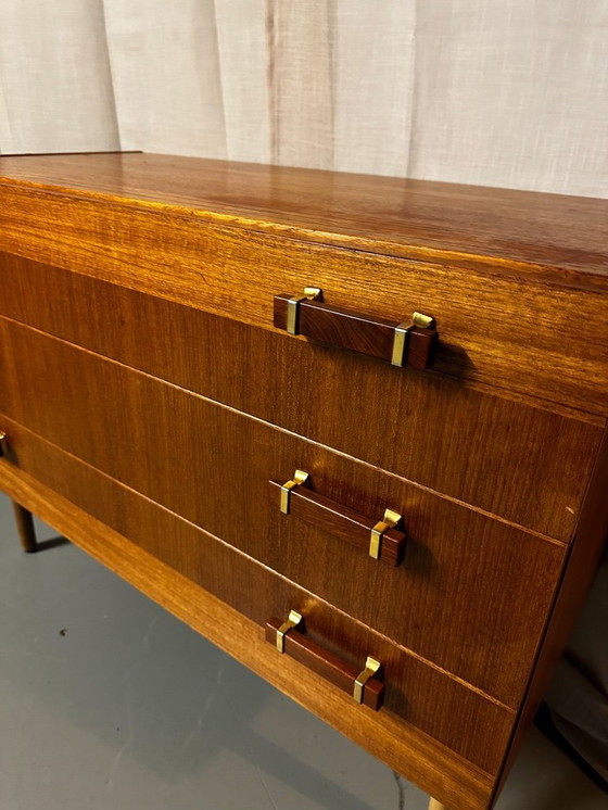 Image 1 of Cassettiera svedese d'epoca