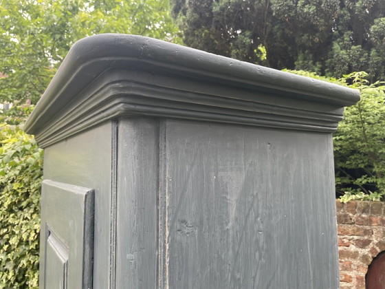 Image 1 of 18E Eeuwse Kledingkast Keukenkast Halkast Legkast Frans  Antiek