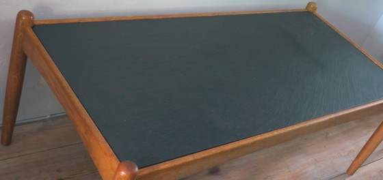 Image 1 of Salontafel van massief eikenhout en leisteen uit het midden van de 20e eeuw, ontworpen door Eric Merthen, Zweden, jaren 60.