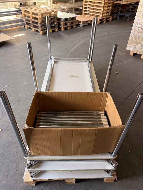 Fritz Hansen Plano Tisch, Esstische, Metall, Holz, Grau, Modern (Foto 13 von 13)