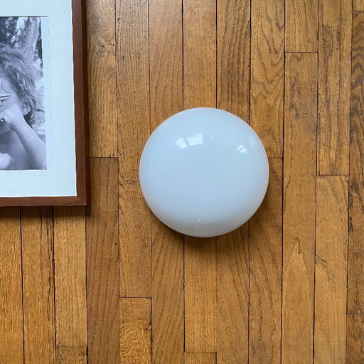 Lampada da parete/soffitto vintage in vetro opalino, semisferica, a forma di mezzaluna, 25 cm, anni '60-'70