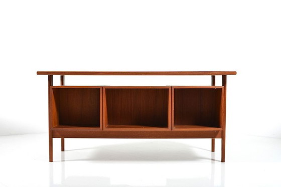 Image 1 of Escritorio independiente de teca de Kai Kristiansen