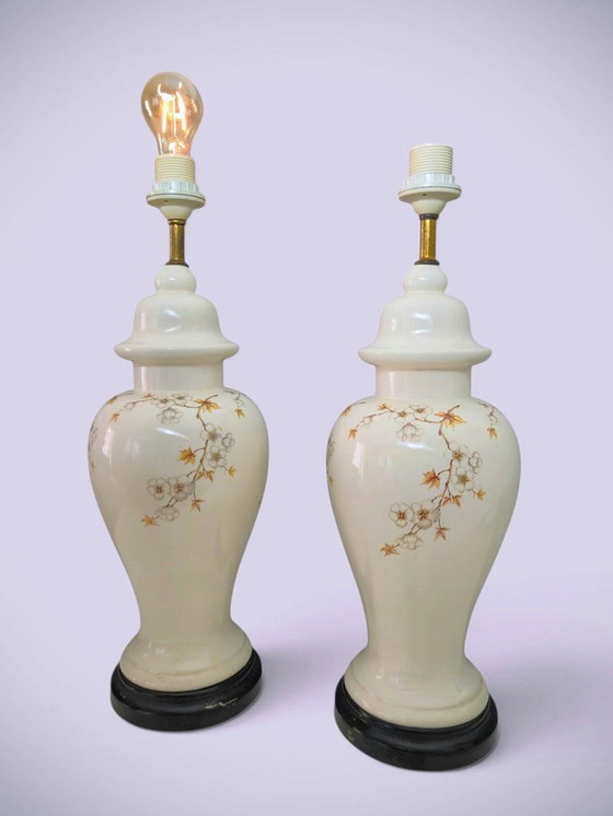 Set of Luxurious Japanese Chinoiserie Table lamps – Porcelain (photo 5 of 13)