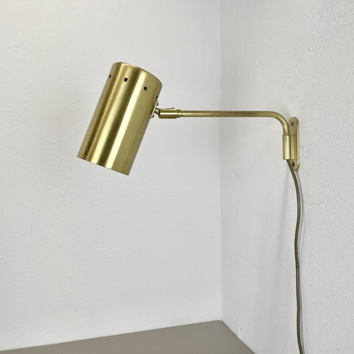 Rare Adjustable Solid Brass Stilnovo Style Theatre Spot Wall Light, Italy 1970S