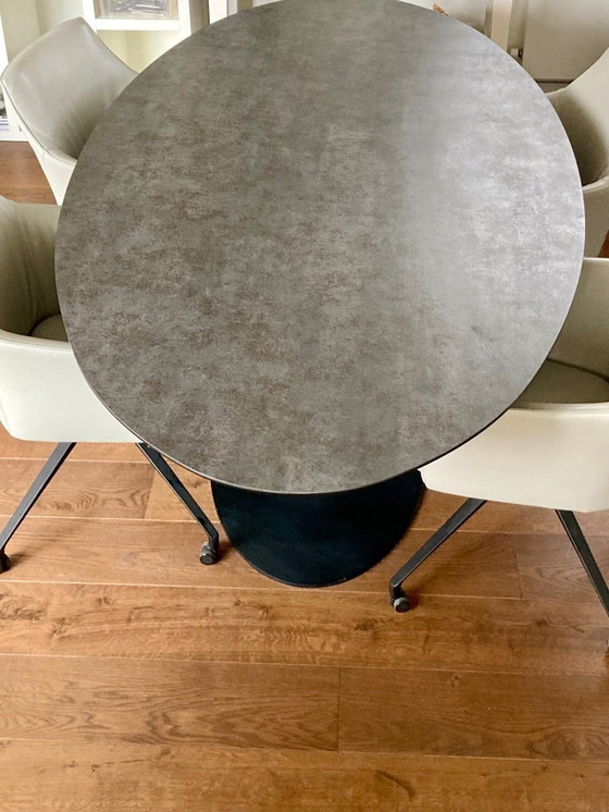 Image 1 of Brees New World, table à manger, 6 personnes, modèle Libra.