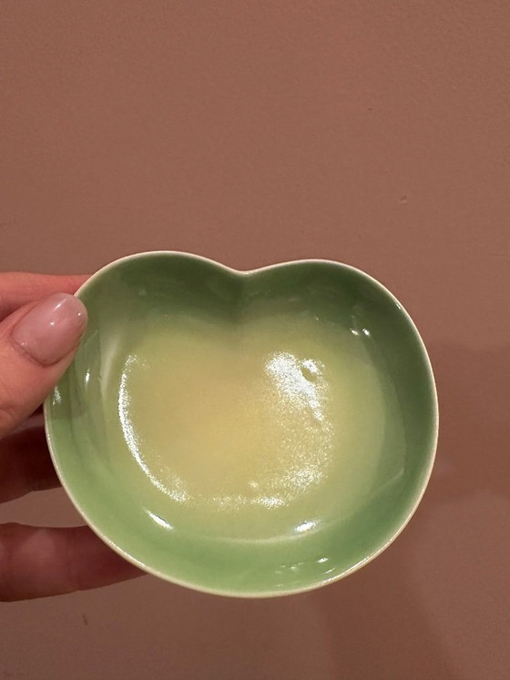 Image 1 of Bol en porcelaine Alessi à feuille de lys