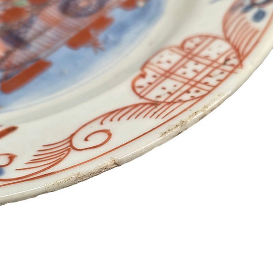 Image 1 of Assiette polychrome en porcelaine chinoise ancienne d'Amsterdam, XVIIIe siècle