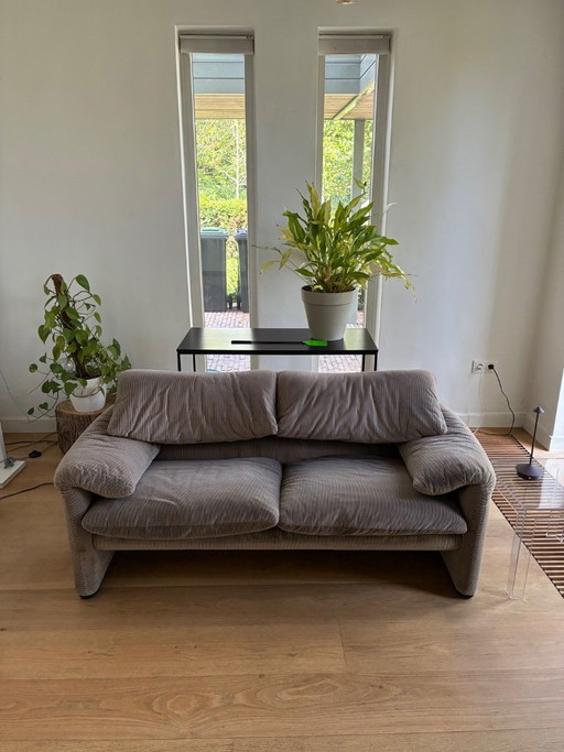 Maralunga Cassina tweezits bank – banken, Textile