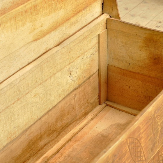 Image 1 of Coffre de berger ancien, années 1850