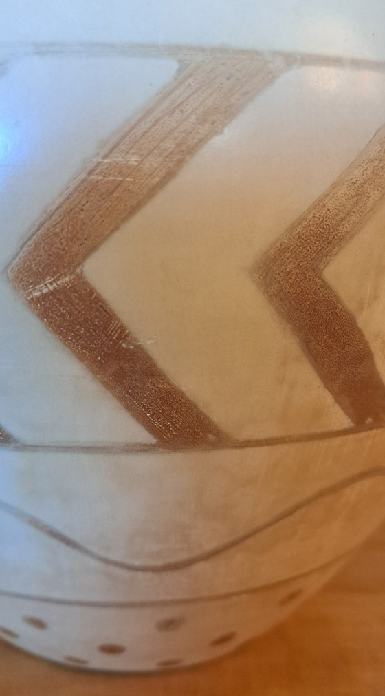 Image 1 of Chulucanas Pottery Vase – Signed by José Sosa (2001) – 28 cm – Peru – Beige & Brown – Collectible Art