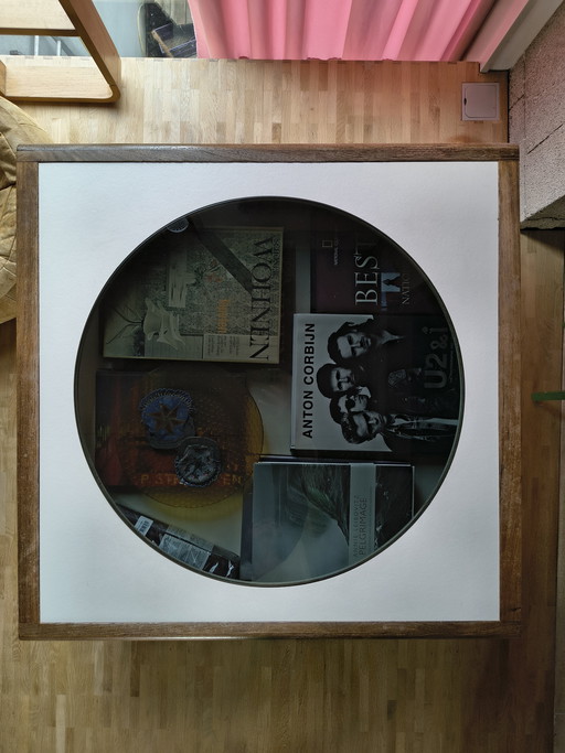 table basse vintage en wengé de l'ère spatiale