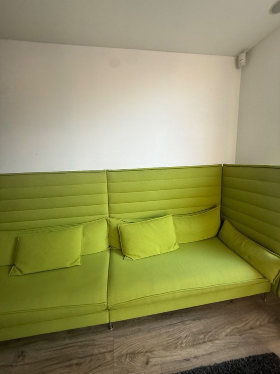Image 1 of Posibilidad de configuración en esquina con respaldo alto (grande) Vitra Alcove