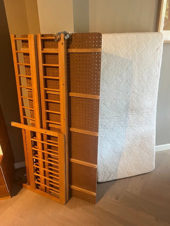 Image 1 of Vintage houten kinderbed inclusief matras