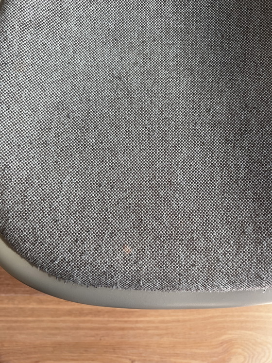 3 Vitra DSW-stoelen – Eetkamerstoelen, Metal, Plastic (photo 7 of 15)