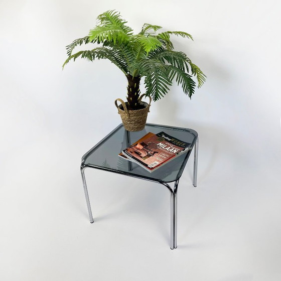 Image 1 of Table basse en chrome et verre des années 1970