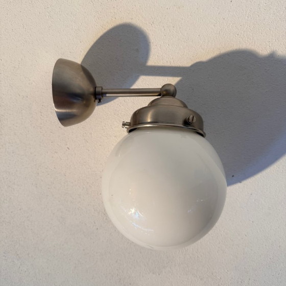 Image 1 of Giso wall lamp spherical white glass
