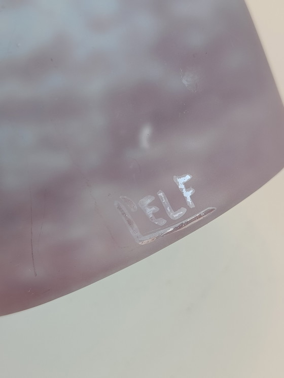 Image 1 of Lampada francese vintage in stile Art Déco con paralume in vetro firmato L'ELF e base in ferro successiva, anni '30-'50.