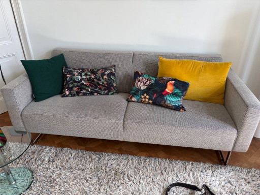 Artifort Mare designbank in zuiver scheerwol