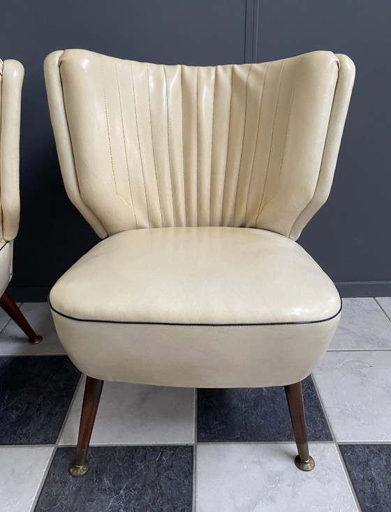 Image 1 of 2 sedie da cocktail in skai bianco anni '60